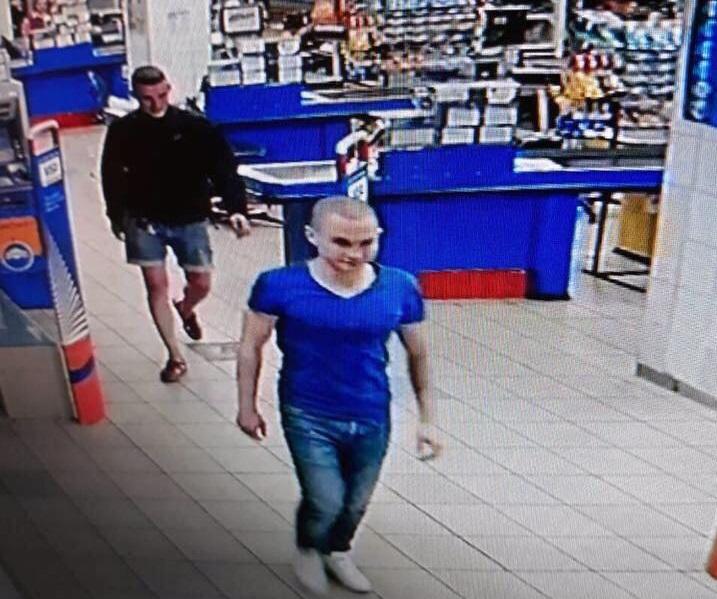 Двое из трех мужчин, которые напали на парня в супермаркете, уже задержаны и дают показания